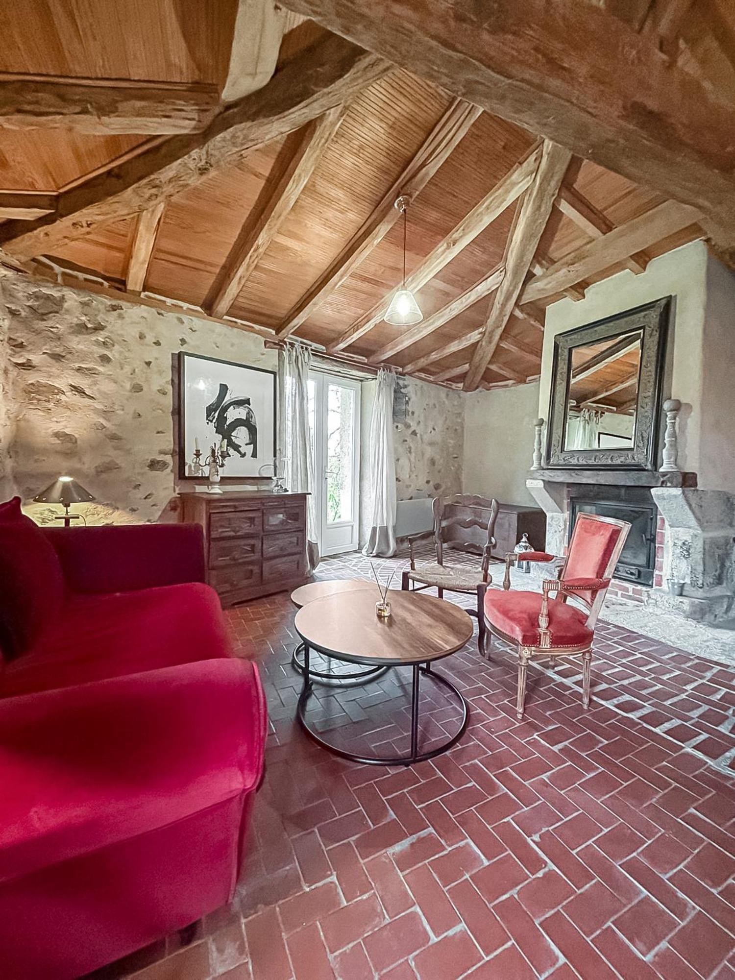 Le Clos Des Ecorcins - Terrasse - Parking Prive Saint-Amand-sur-Sevre Экстерьер фото